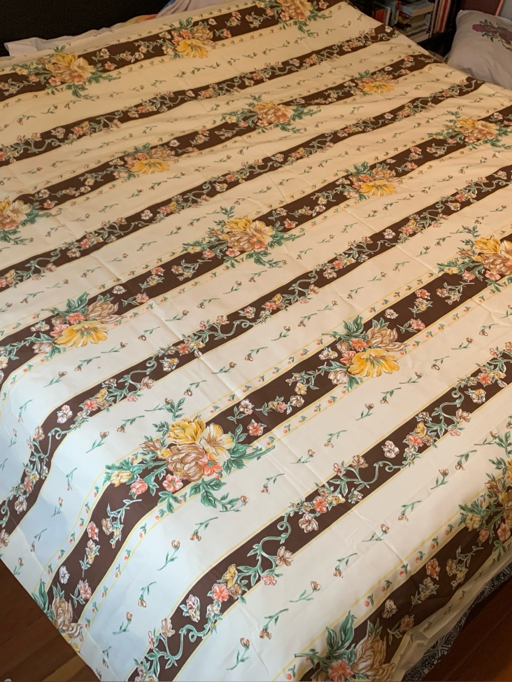 Brand New 1978 Vintage! Brown Stripe & Floral Flat Sheet - QUEEN